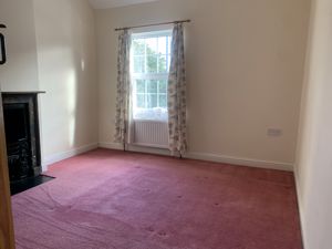 Bedroom- click for photo gallery